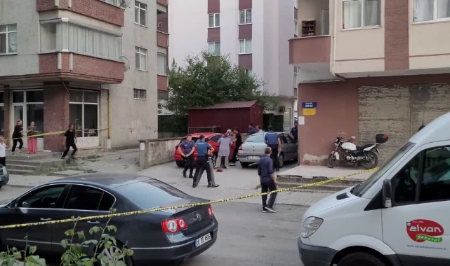 Baltayla Evine Girmeye Çalıştı!