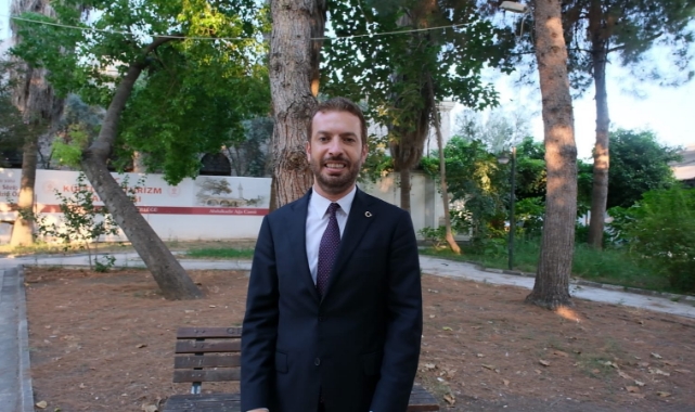 Ceyhan Belediyesi Şehit Jandarma Er Hakan Güleç Parkı'nı Yeniliyor