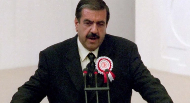 Eski Devlet Bakanı Salih Sümer Hayatını Kaybetti