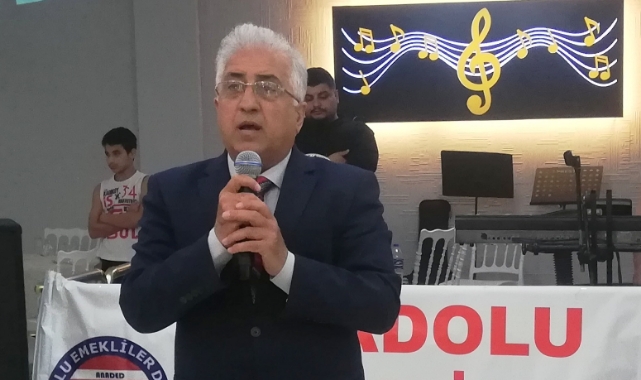 Kökesmer:''Emekliler Açlığa Mahkûm Edildi''