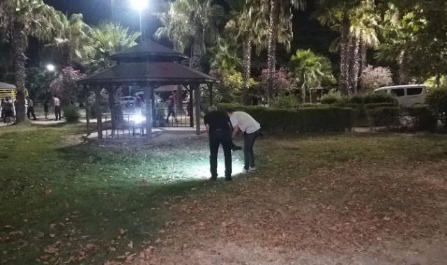 Parkta Silahlı Saldırı:1 Ölü, 1 Yaralı