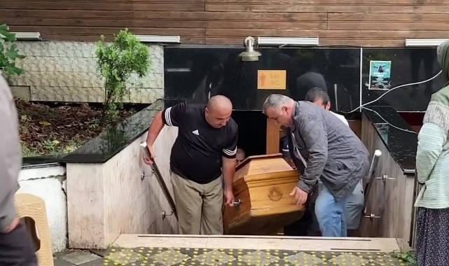 Tuvalette Ölü Bulundu