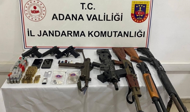 4 Ruhsatsız Tabanca Ele Geçirildi
