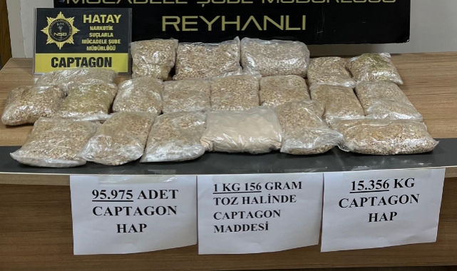 Bu Uyuşturucuların Hepsi Evinden Çıktı!