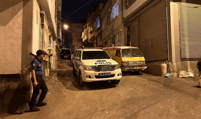 Çocuklara Tüfekle Ateş Açtı! 1 Ölü