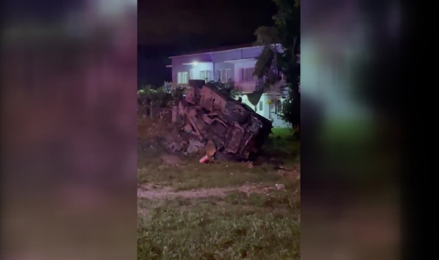 Devrilen Otomobilden Sağ Çıkamadı...