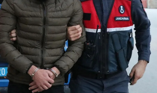 Firari Cinayet Zanlısı Sahte Kimlikle Yakalandı