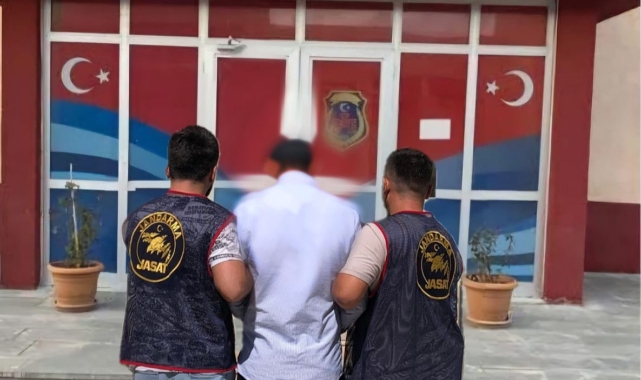 Firari Hükümlü Yakayı Ele Verdi