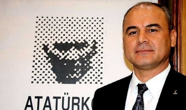 Kayadan'dan TDK Başkanı Develi'ye Sert Tepki:''Ya Görevini Yap Ya Da İstifa Et!''