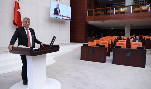 "Usta öğreticiler insanca yaşam istiyor"