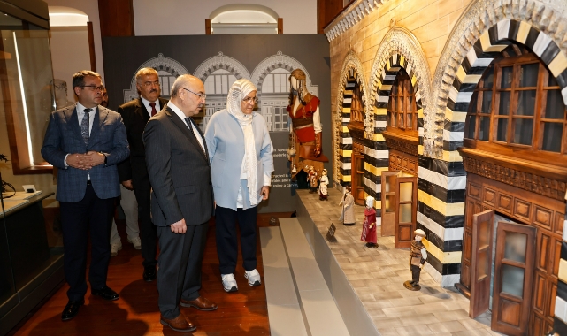 Vali Köşger Adana Olgunlaşma Enstitüsü Kültür Sanat Merkezini Ziyaret Etti