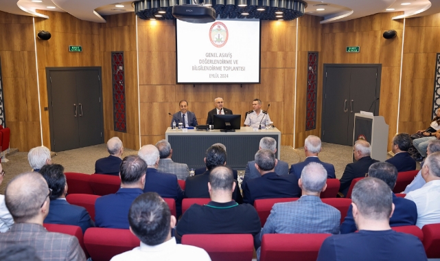 ''2025 Yılı Adana’da Huzurun Ve Esenliğin Hakim Olduğu Bir Yıl Olacak''