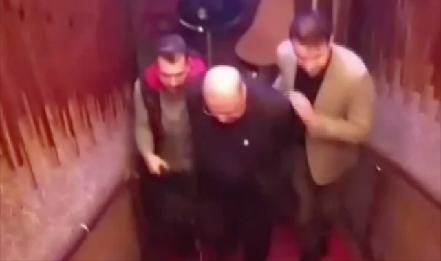 Çekiçle Arkadaşını Öldürüp, Eğlenmeye Gitmiş!