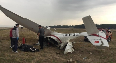 Eğitim Uçağı Düştü,2 Pilot Öldü