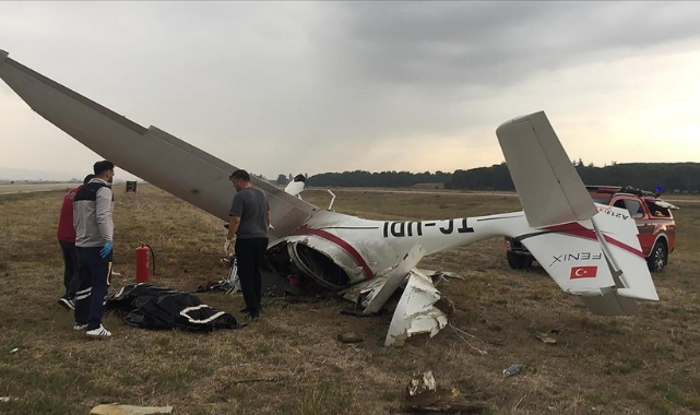 Eğitim Uçağı Düştü,2 Pilot Öldü