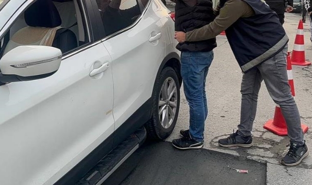 İstanbul'da Asayiş Uygulaması:450 Gözaltı