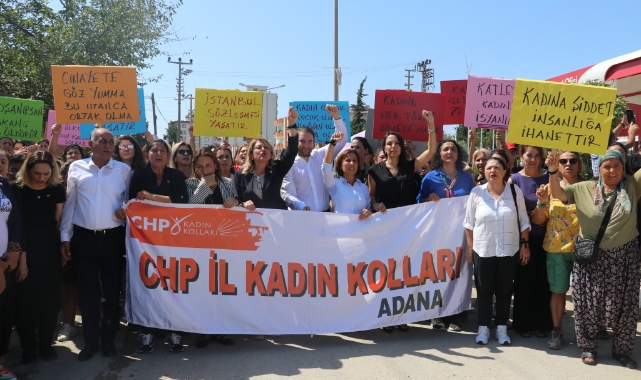 Kadın Cinayetlerini Protesto Ettiler