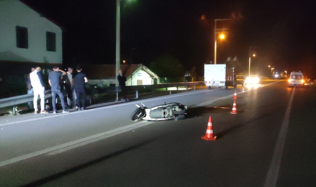 Kamyonetle Çarpışan Motosiklet Sürücüsü Öldü