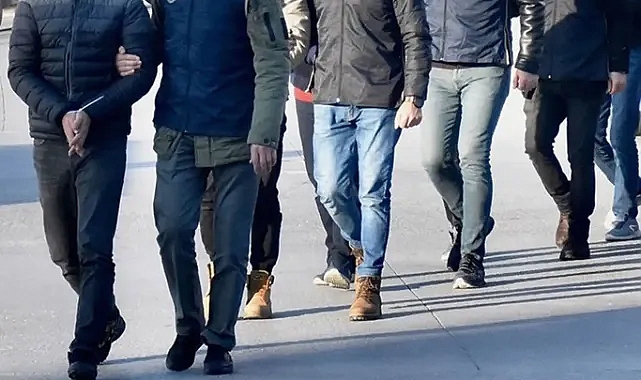 Para Kazanma Vaadiyle Dolandırıcılık:10 Gözaltı