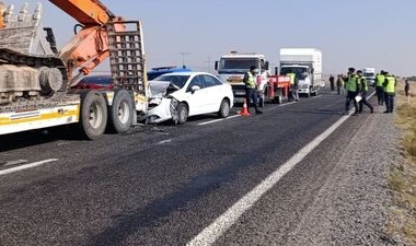 6 Araç Birbirine Girdi, Karakol Komutanı Öldü