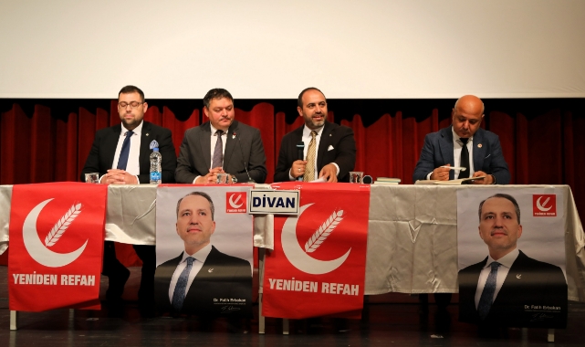 Adana’da YRP Rüzgarı: Yüzlerce Katılımcıyla Ceyhan’da Tarihi Buluşma
