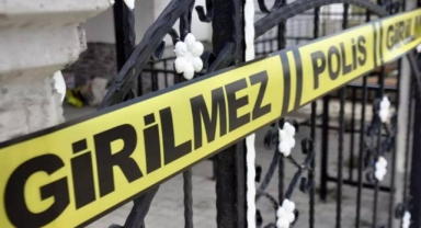 Aile Dehşeti! Oğlunu Silahla Öldürdü, Eşini Ağır Yaraladı
