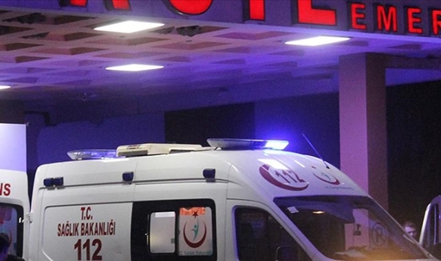 Askeri Araç Şarampole Devrildi:6 Asker Yaralı