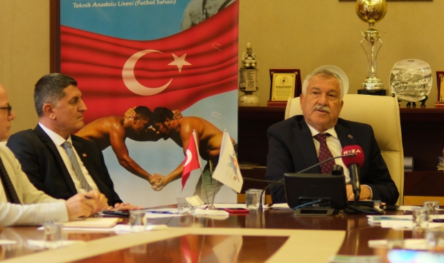 ''Geleneksel İsmet Atlı Karakucak Güreşleri'' Başlıyor