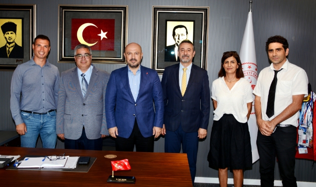 Hekimlerin Yaşadığı Sıkıntılar Masaya Yatırıldı