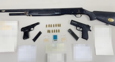 İş Yerine Baskın! Silah ve Uyuşturucu Ele Geçirildi