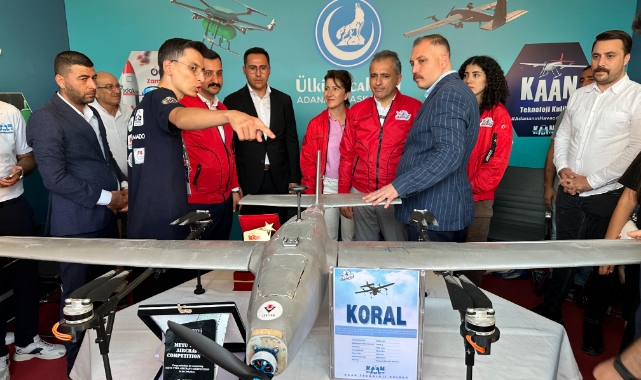 Adana Ülkü Ocakları’nın Standına Yoğun İlgi!