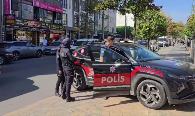 Şüphe Üzerine Durdurulan Kadın Firari Çıktı