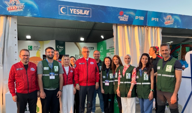 Yeşilay, TEKNOFEST Adana'da Bağımlılıklara Dikkat Çekti