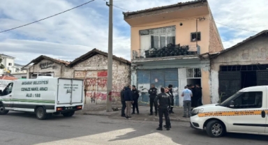 3 Çocuk Annesi Evinde Ölü Bulundu