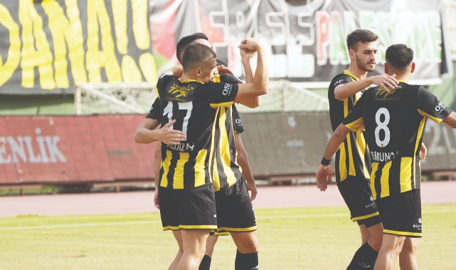 Adana 01 FK’da Yüzler Gülüyor