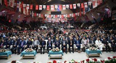 ​​​​​​​Adana MHP’den Gövde Gösterisi