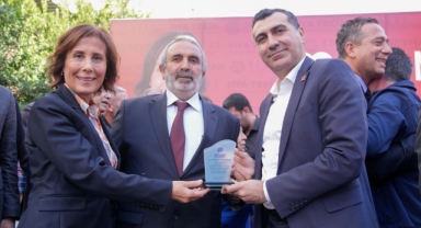 Askıda Yemeğe Teşekkür Plaketi