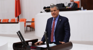 Barut'tan ''Ücretli Doğum İzni'' Çağrısı:''6 Aya Çıkarılsın"