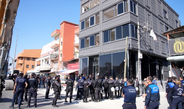 Başkan Tekin’den ''Ruhsatsız Yapı'' Açıklaması:''Çalışmalarımız Devam Edecek''