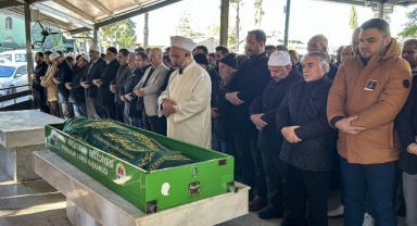 Bıçaklı Saldırıda Yaşamını Yitiren İmamın Cenazesi Defnedildi