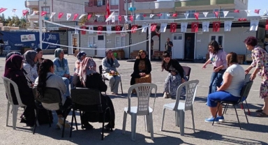 Adana'da Kadınlar İçin ''Mahalle Elçileri Projesi''