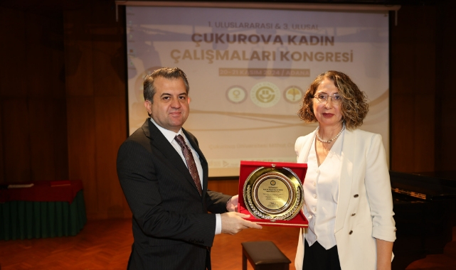ÇÜ Kadın Çalışmaları Kongresi Sona Erdi
