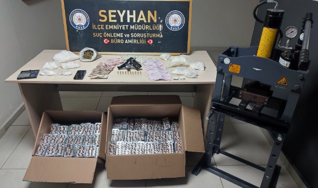 Depoya Baskın:Uyuşturucu ve Kokain Ele Geçirildi