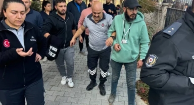 Dirgenle Saldırdı!