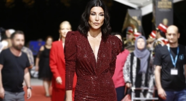 Eski Manken Deniz Akkaya Hakkında Gözaltı Kararı