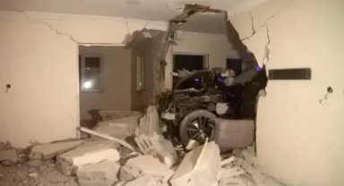 Evin İçine Daldı!