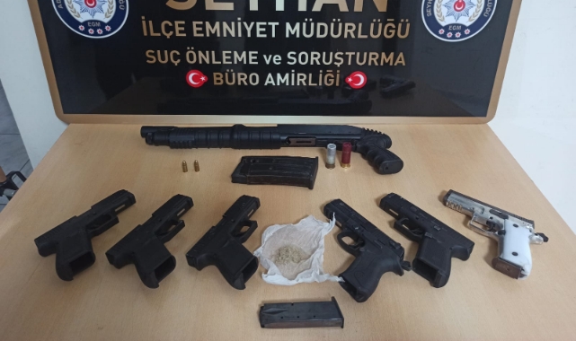 Evinde 7 Silah ve Uyuşturucu Bulunan Çocuk Tutuklandı