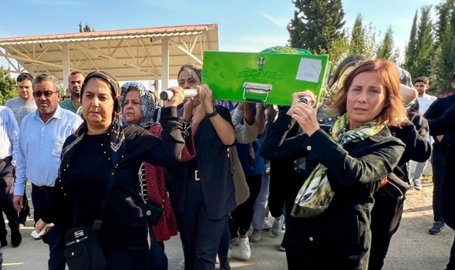 Fahriye’nin Tabutunu KADINLAR TAŞIDI