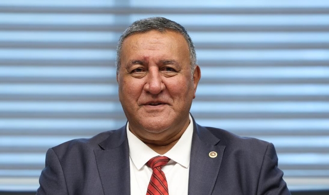 Gürer’den Bakan Uraloğlu’na Eleştiri:''Taşeron İşçilere Kadro Sözünüzü Tutun”