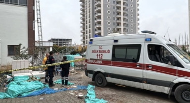 İnşaat İskelesi Çöktü,2 İşçi Öldü